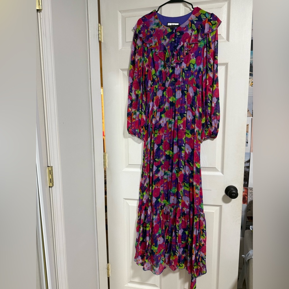 Nissa elegant multicolor maxi dress